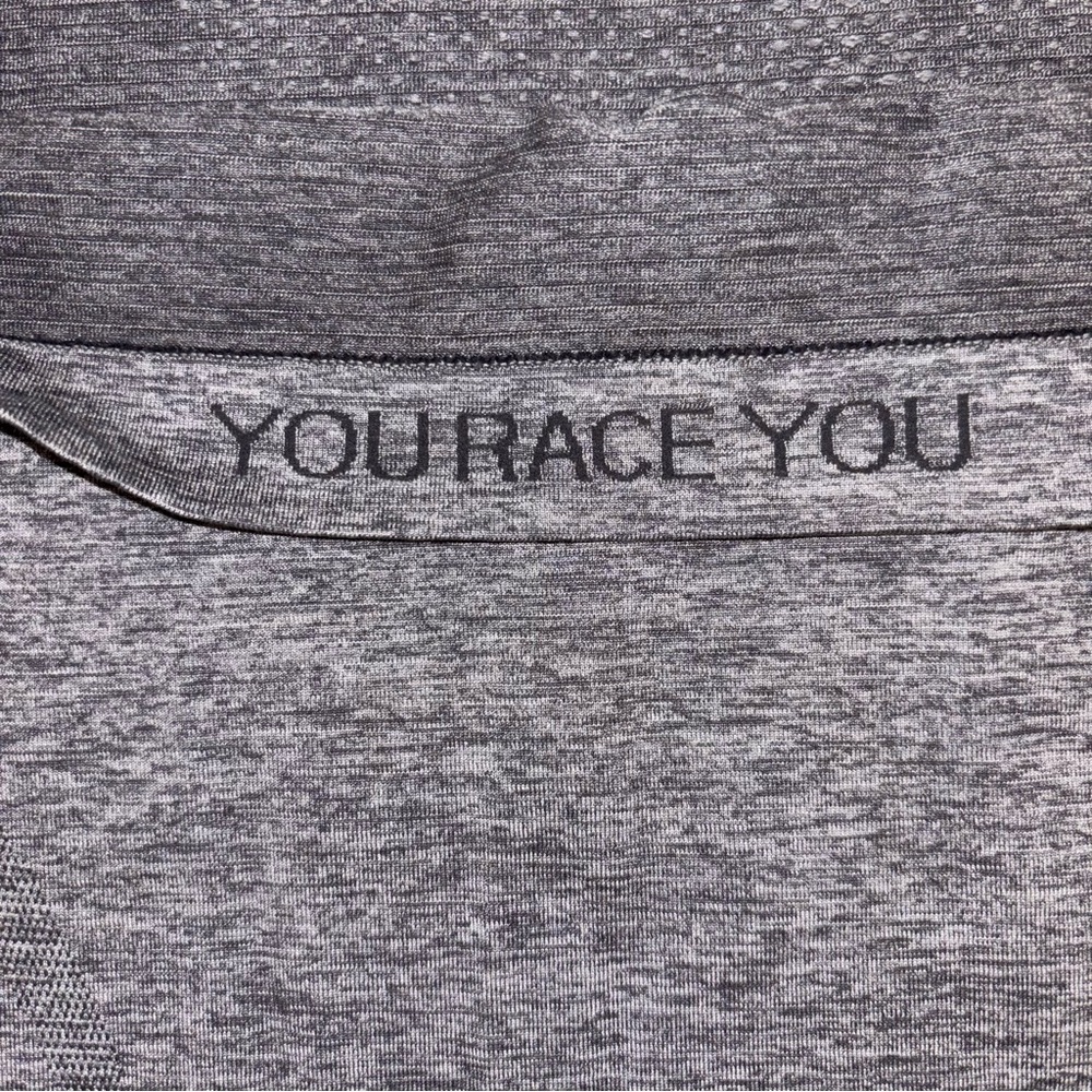 Lululemon Gray Swiftly Tech Long Sleeve Women’s Size 6 Shirt 2.0 Hip Length - Picture 6 of 7